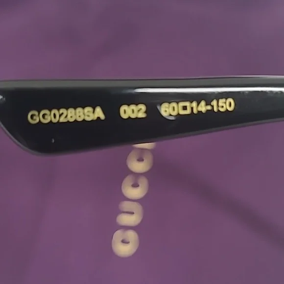 Authentic Gucci Aviator Sunglasses Unisex - Picture 5 of 7